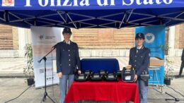LA POLIZIA DI STATO RICEVE IN DONAZIONE 7 
DEFIBRILLATORI DALLA FONDAZIONE OMETTO CON IL PROGETTO 
PICCOLO PRINCIPE – PADOVA CITTA’ CARDIOPROTETTA