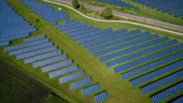 Energie rinnovabili, Italia in crescita: è il 12° Paese più sostenibile in Europa