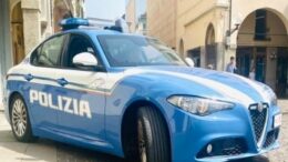 RIENTRA CLANDESTINAMENTE IN ITALIA E CONTRAE MATRIMONIO CON ITALIANA 17ANNI PIÙ GRANDE DI LUI. GIÀ ESPULSO NEL 2023, È STATO ARRESTATO PER REINGRESSO ILLEGALE, CON DIVIETO DI DIMORA IN VENETO