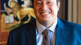 Cecchellero (Lega-Lv): “Vandali distruggono la statua di Sant’Antonio nella chiesa di Scalini di Arsiero: gesto ignobile, i colpevoli siano puniti”