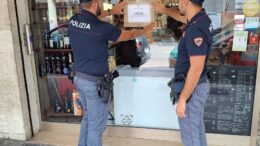 QUESTURA DI PADOVA – QUESTORE DISPONE CHIUSURA PER 60 GIORNI DI UN BAR IN GALLERIA TITO LIVIO PER AGGRESSIONE A COLTELLATE