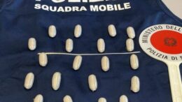 QUESTURA DI PADOVA: Nuovi arresti e denunce per droga ad opera della Polizia. Un terzo sono richiedenti asilo. Straniera arrestata con 20 ovuli di eroina, tenta goffamente di spacciarli per assorbenti.