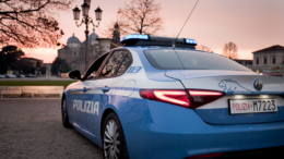 QUESTURA DI PADOVA: LA POLIZIA DI STATO INTERVIENE PRESSO IL “BANGLADESH CULTURAL CENTER” PER UN’AGGRESSIONE SUBITA DALL’IMAM.