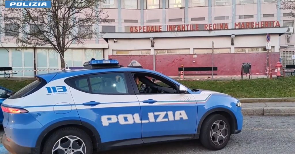 Neonata in Italia dal Marocco per essere venduta a Torino Neonata in Italia dal Marocco per essere venduta a Torino