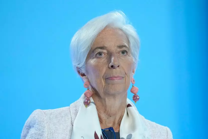 Lagarde “Dazi Usa al 25% ridurrebbero Pil Eurozona dello 0,3%” Lagarde “Dazi Usa al 25% ridurrebbero Pil Eurozona dello 0,3%”