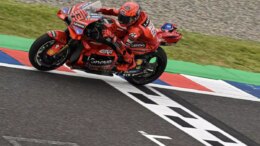 Marc Marquez brilla nel venerdì di Austin, top five tutta Ducati