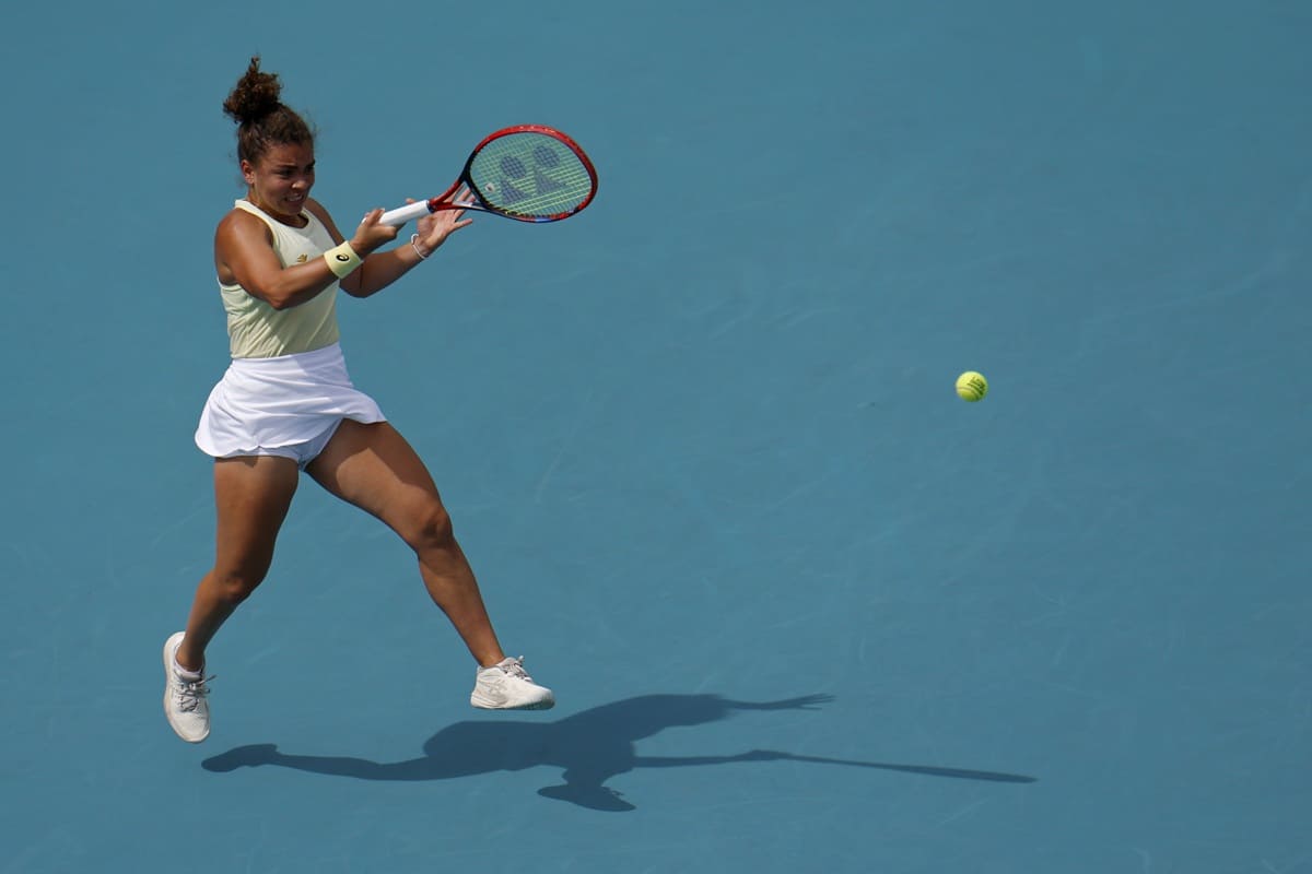 Paolini batte Osaka a Miami, nei quarti trova Linette Paolini batte Osaka a Miami, nei quarti trova Linette