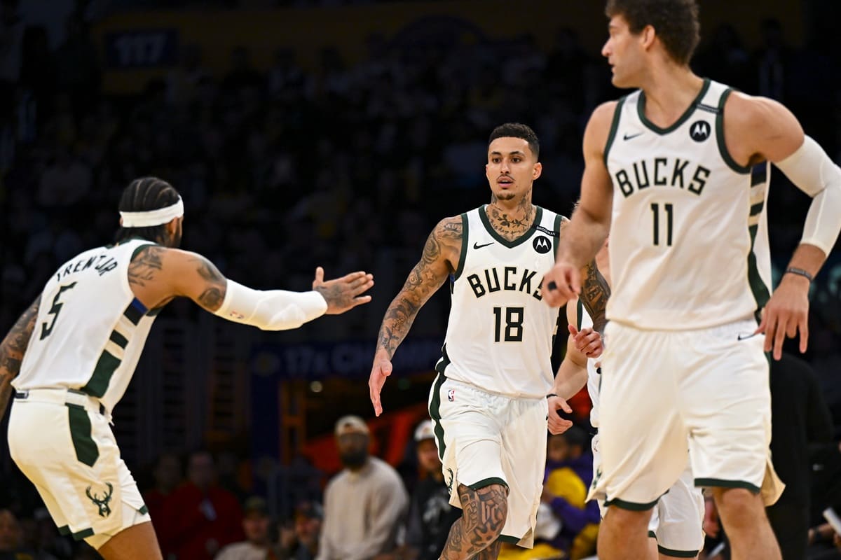 Golden State e i Bucks vincono nella notte NBA, Indiana piega i Nets all’overtime Golden State e i Bucks vincono nella notte NBA, Indiana piega i Nets all’overtime