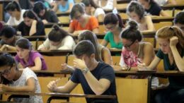 Universita’: in aumento candidati a test Medicina, 62.695 per 9.530 posti