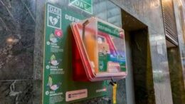 Sos defibrillatori in Italia, 70% è inutilizzabile la sera o nei weekend