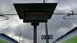 Sciopero treni oggi, orari e servizi garantiti: cosa c’è da sapere