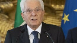 Mattarella “La lingua è strumento di libertà, difendere il pluralismo”