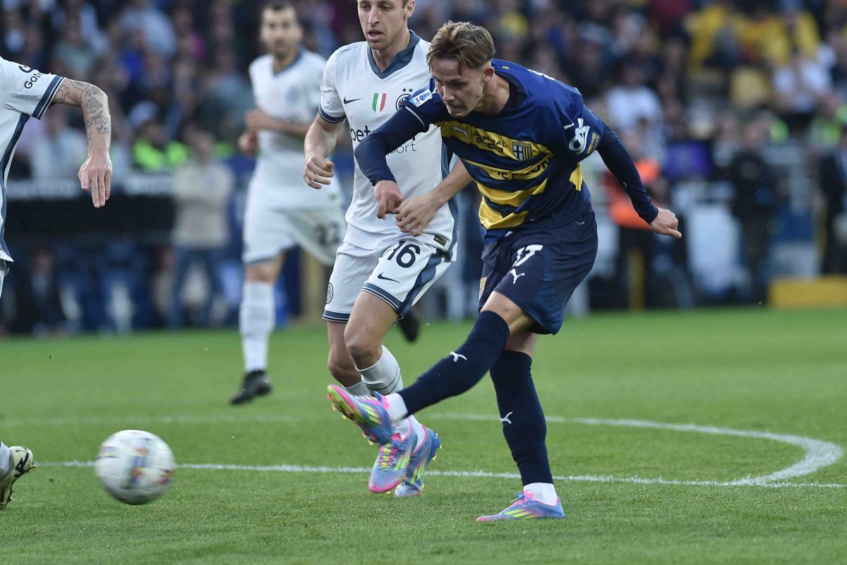 L’Inter spreca e si fa rimontare, è 2-2 contro il Parma L’Inter spreca e si fa rimontare, è 2-2 contro il Parma