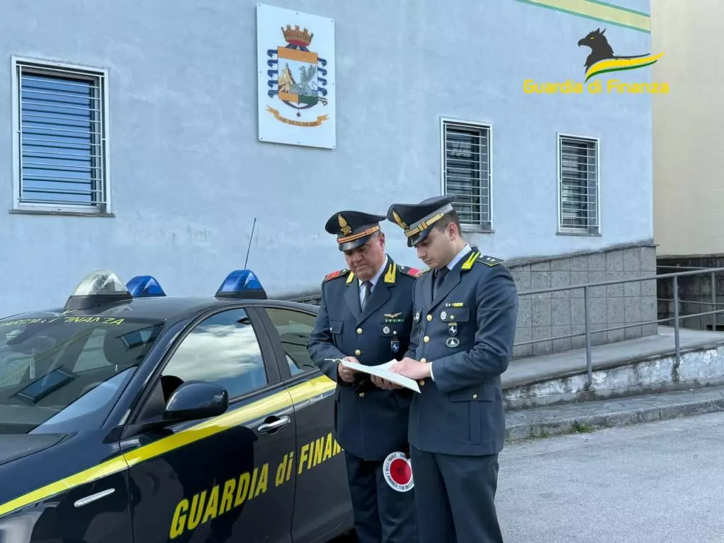 Napoli, truffa sui crediti d’imposta. Sequestro preventivo di 347 mln Napoli, truffa sui crediti d’imposta. Sequestro preventivo di 347 mln