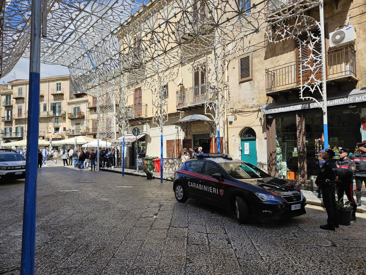 Sparatoria nel Palermitano, tre morti e due feriti Sparatoria nel Palermitano, tre morti e due feriti