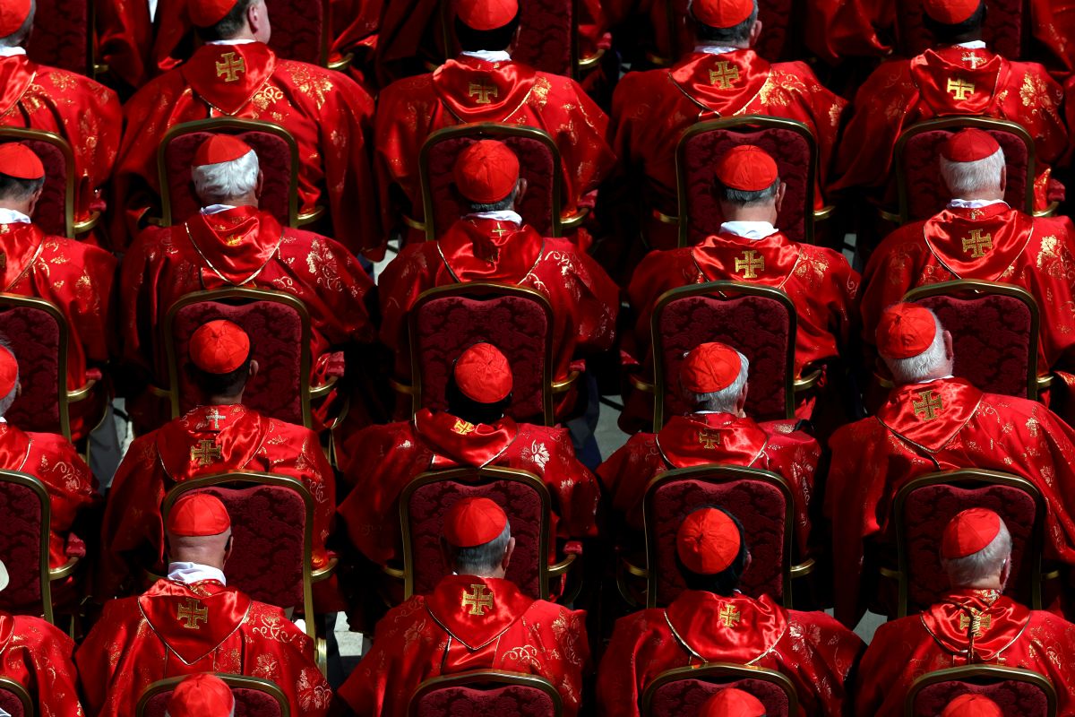 Il 7 maggio al via il Conclave per l’elezione del nuovo Papa Il 7 maggio al via il Conclave per l’elezione del nuovo Papa