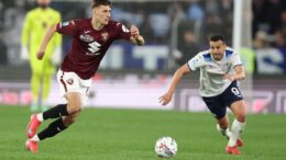 Gineitis risponde a Marusic, il Torino ferma la Lazio sull’1-1