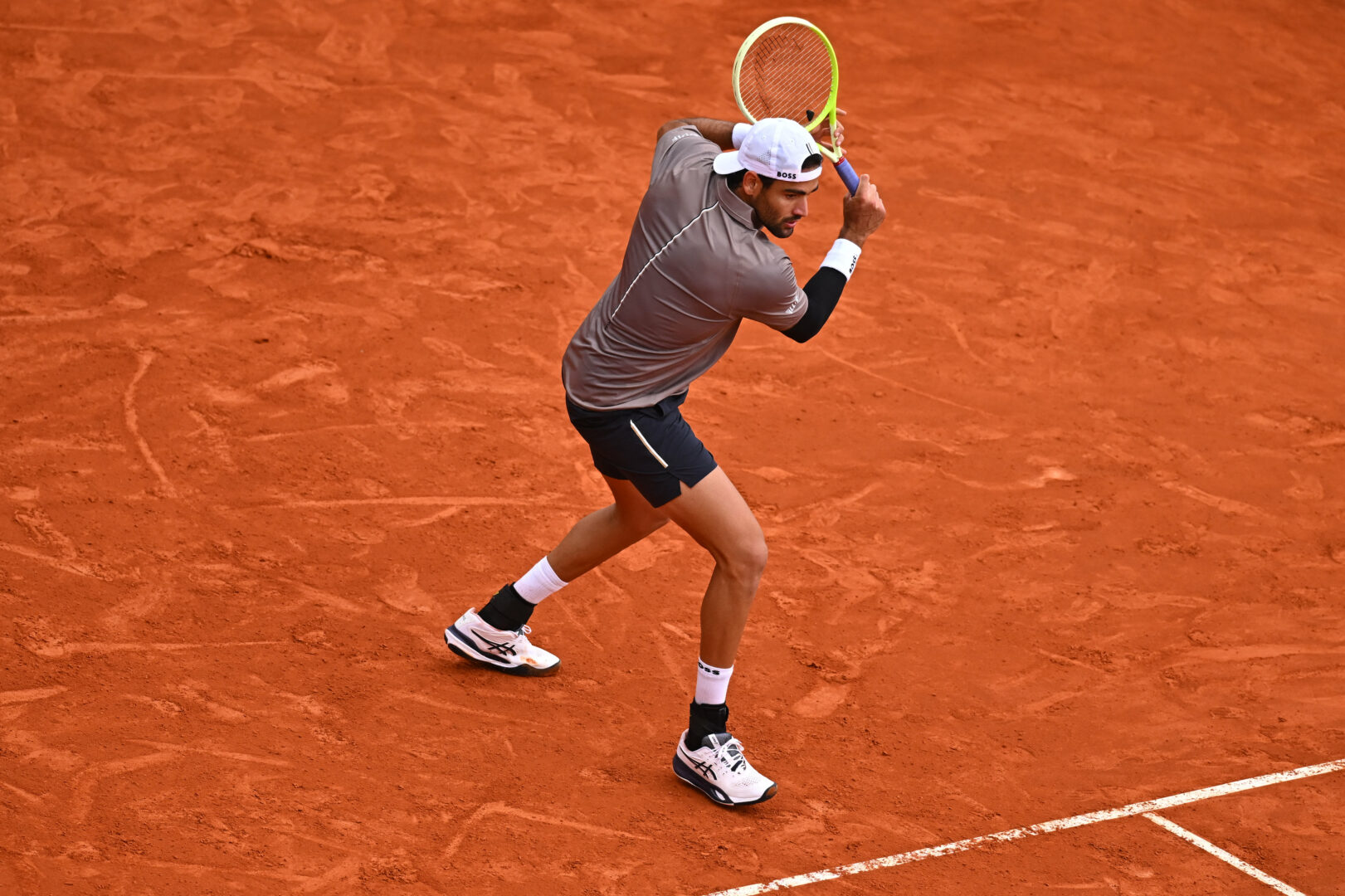 Berrettini elimina Zverev a Montecarlo, Cobolli supera il primo turno e Sonego viene eliminato Berrettini elimina Zverev a Montecarlo, Cobolli supera il primo turno e Sonego viene eliminato