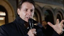 M5S in piazza contro il riarmo, Conte sente Schlein: “Pd ci sarà”