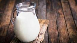 Intolleranza al lattosio, l’immunologo: “Non basta eliminarlo da dieta per risolvere problemi”