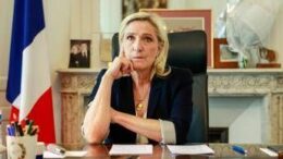 Marine Le Pen: “Non cederemo mai di fronte a una violazione della democrazia”