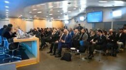 Sanità, gli italiani si fidano ancora del SSN ma sono costretti al privato dalle liste d’attesa