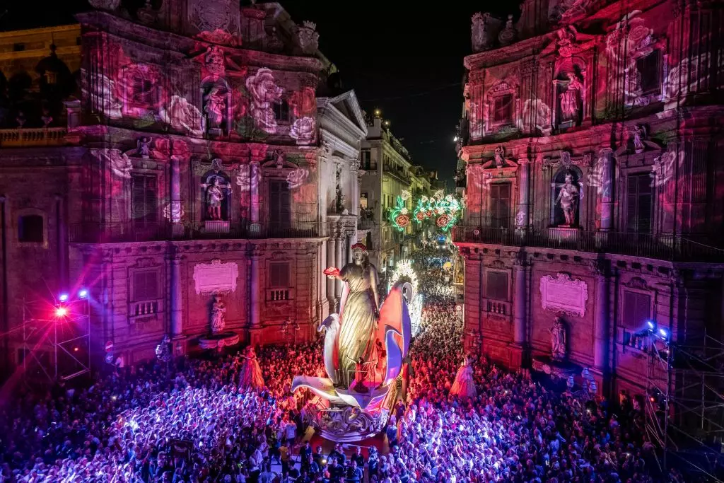 Mostre, il tour di “Palermo rifiorisce con Santa Rosalia” parte da Malta Mostre, il tour di “Palermo rifiorisce con Santa Rosalia” parte da Malta