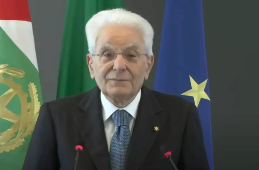 Mattarella “Non può esserci pace duratura senza salari equi” Mattarella “Non può esserci pace duratura senza salari equi”