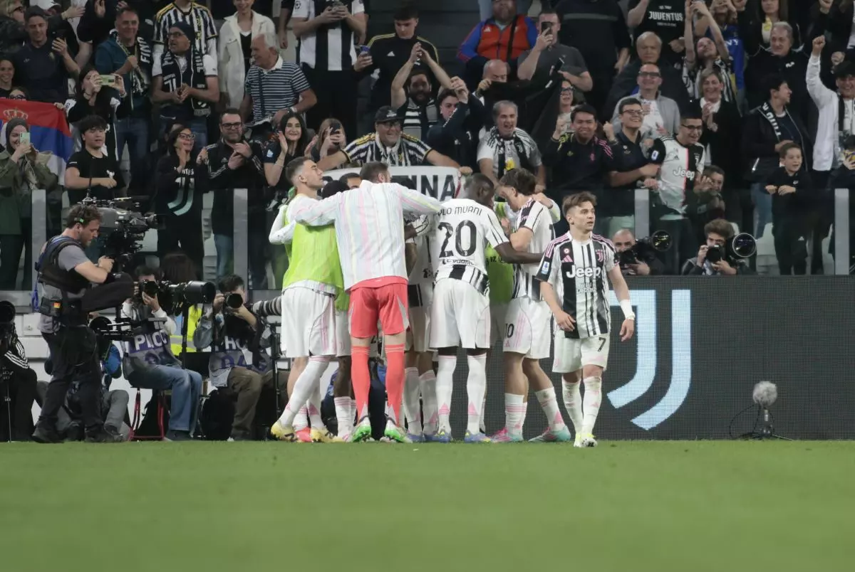 La Juventus batte 2-0 l’Udinese e resta al 4° posto La Juventus batte 2-0 l’Udinese e resta al 4° posto