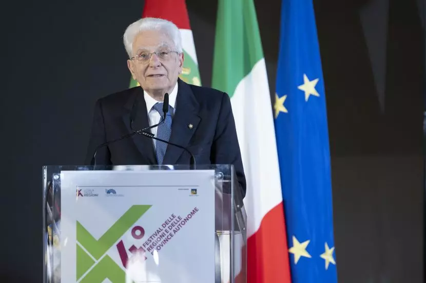 Mattarella “Cooperazione Stato-Regioni per andare in stessa direzione” Mattarella “Cooperazione Stato-Regioni per andare in stessa direzione”