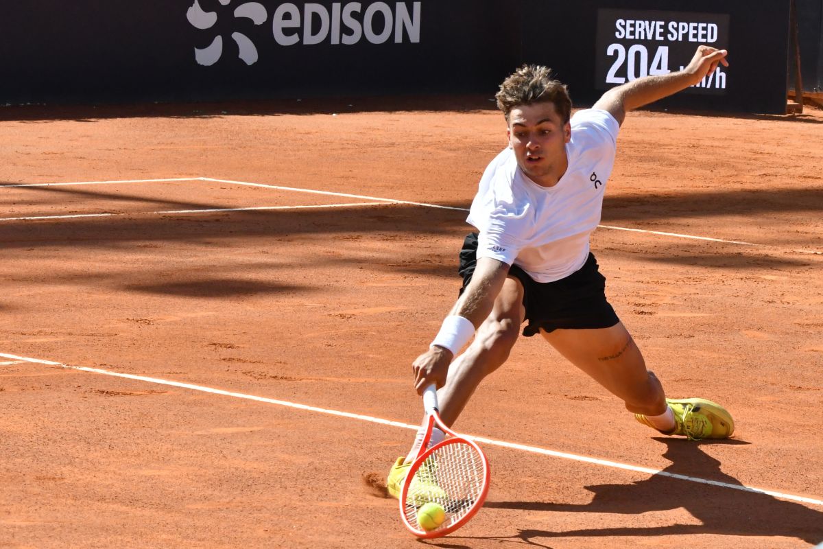 Cobolli batte Rublev e vince l’Atp 500 di Amburgo Cobolli batte Rublev e vince l’Atp 500 di Amburgo