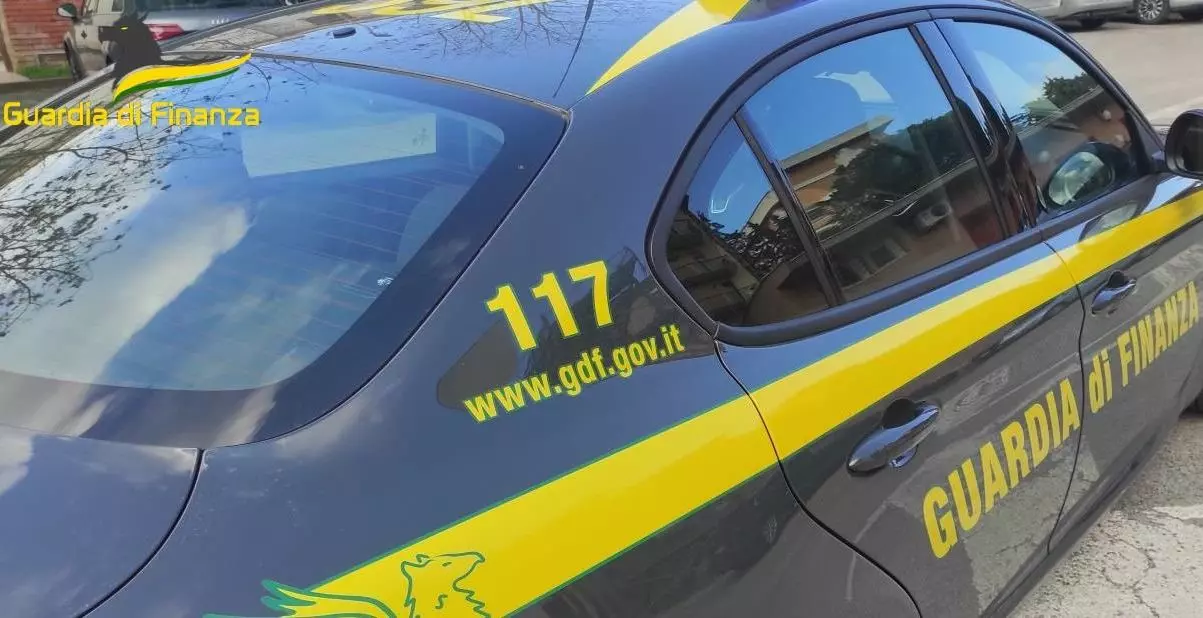 Corruzione per manutenzione strade a Roma, 5 arresti Corruzione per manutenzione strade a Roma, 5 arresti