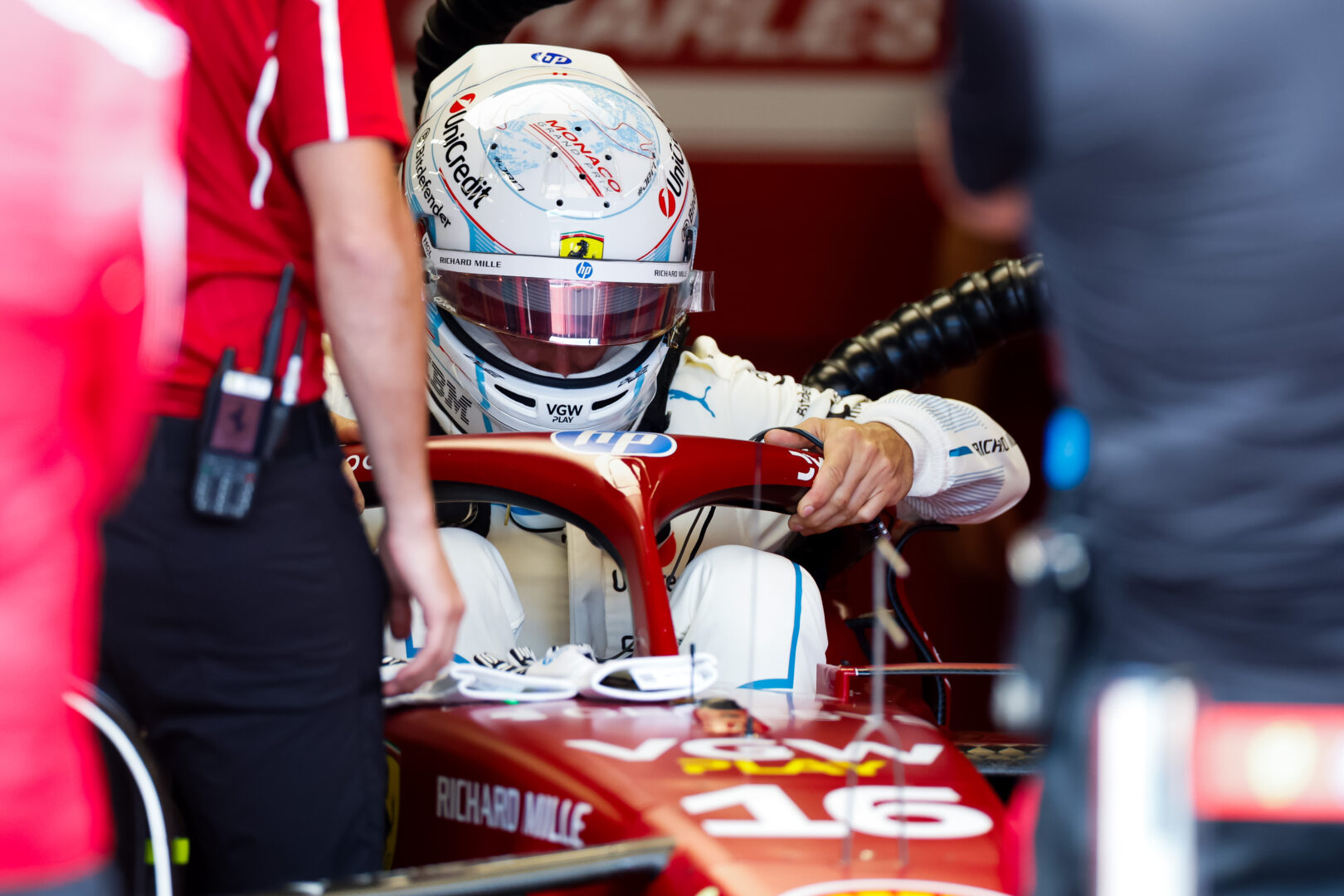 Leclerc domina il venerdì di Monaco davanti a Piastri e Hamilton Leclerc domina il venerdì di Monaco davanti a Piastri e Hamilton