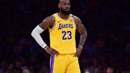 Lakers eliminati da Minnesota nella notte di playoff Nba, Clippers e Nuggets vanno a gara-7