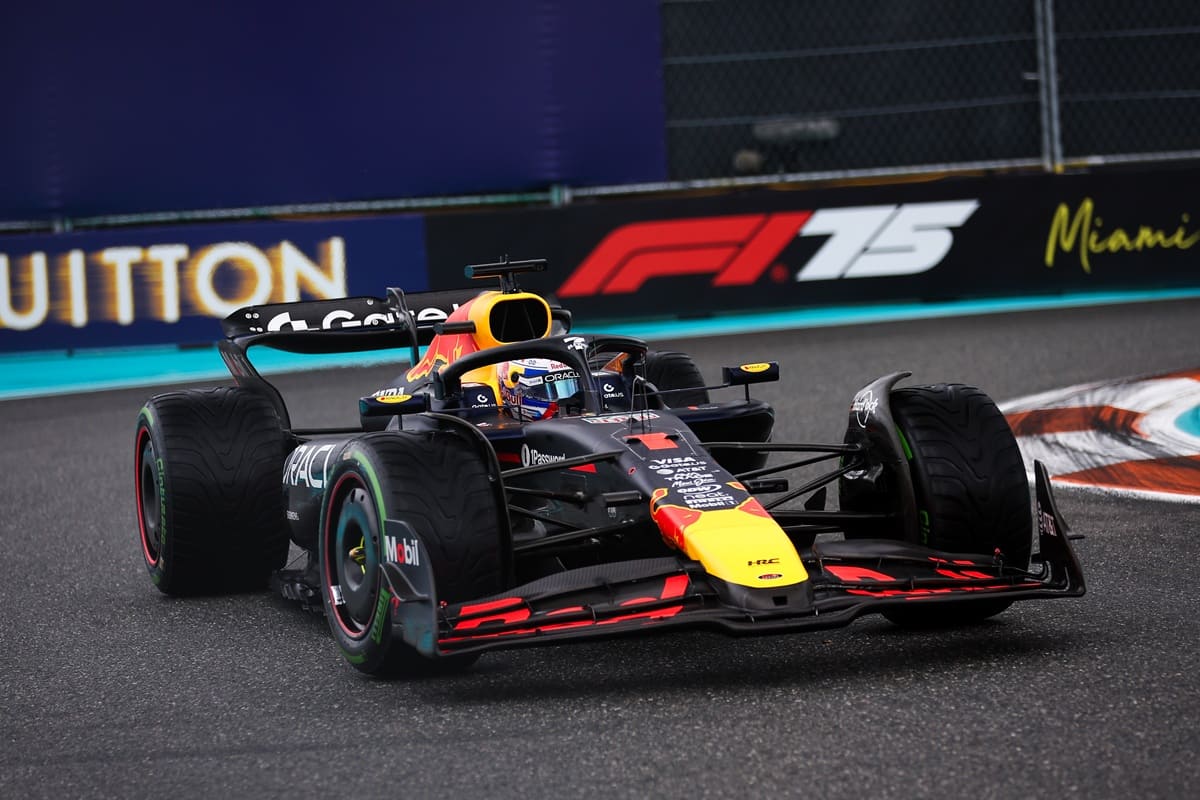 Verstappen in pole a Miami, a Norris la sprint. Sabato complicato per la Ferrari Verstappen in pole a Miami, a Norris la sprint. Sabato complicato per la Ferrari