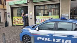 SOSPENSIONE PER GIORNI 45 DELLA LICENZA SULLA SOMMINISTRAZIONE ALIMENTI E BEVANDE A CARICO DI UN PUBBLICO ESERCIZIO UBICATO A PADOVA IN VIA ANNIBALE DA BASSANO PER MOTIVI DI SICUREZZA ED INCOLUMITÀ DELLE PERSONE