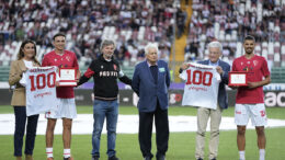 Mattia Bortolussi e Filippo Delli Carri premiati per le loro prime 100 presenze in biancoscudato