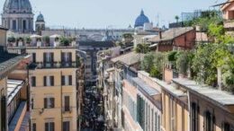 Papa, Megliola (Tecnocasa): “Potrebbe aumentare interesse americani per gli immobili di Roma”