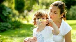 Oggi è la festa della mamma, come è nata e perché si celebra a maggio