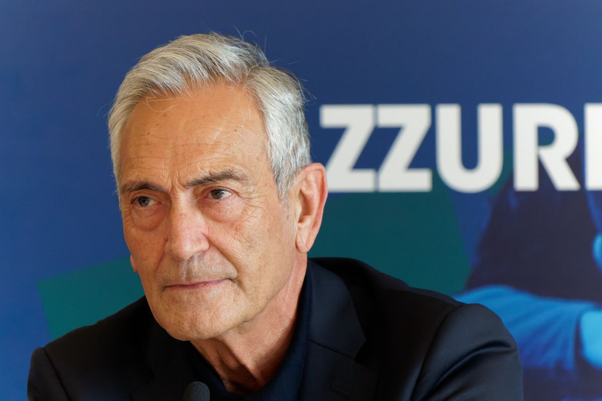 Gravina “Concentrati sulla qualificazione ai Mondiali. Acerbi? C’è dispiacere” Gravina “Concentrati sulla qualificazione ai Mondiali. Acerbi? C’è dispiacere”