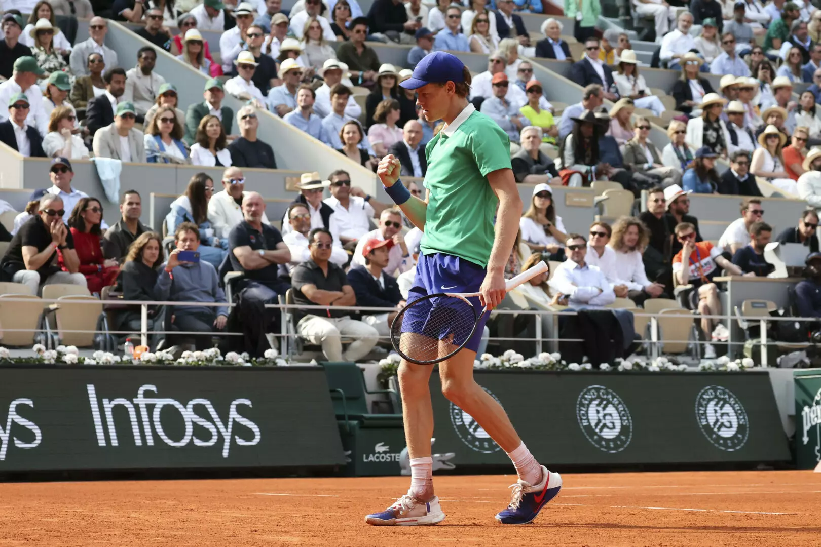 Sinner rimane numero uno al mondo, Musetti numero sei: ecco il nuovo ranking Atp Sinner rimane numero uno al mondo, Musetti numero sei: ecco il nuovo ranking Atp