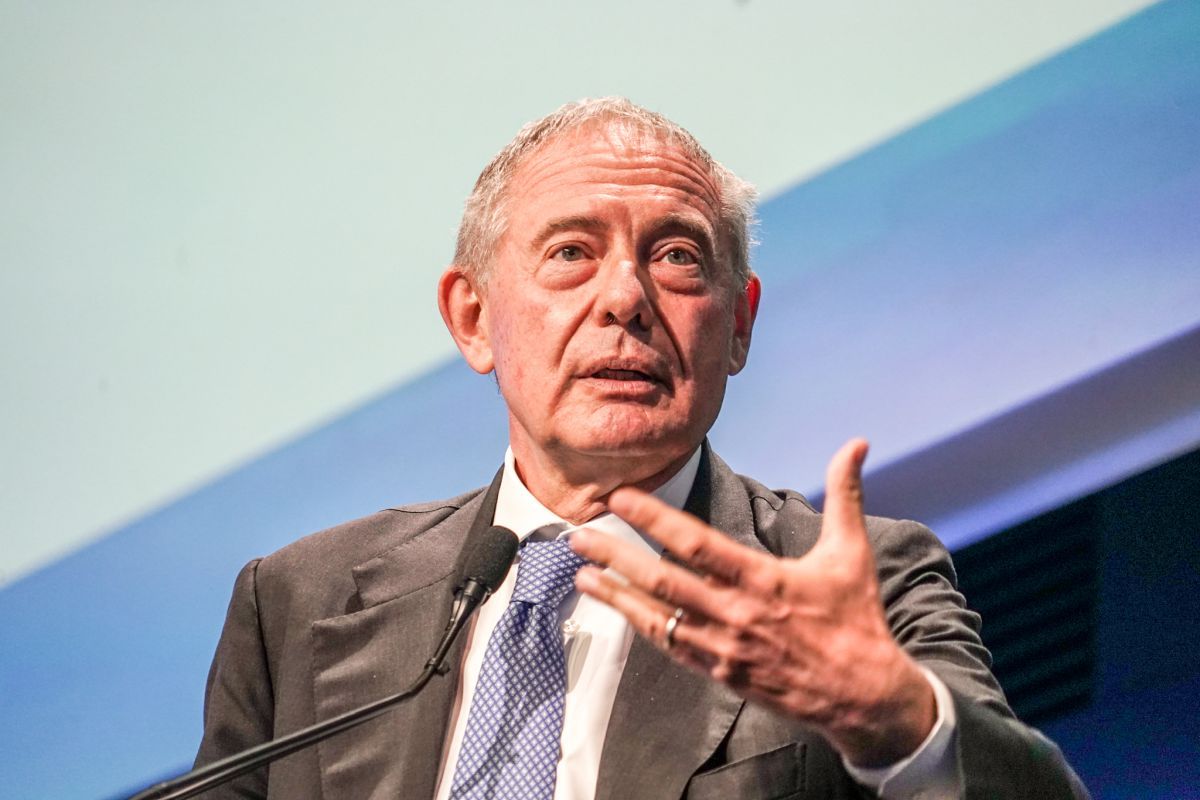 Imprese, Urso “Tutela made in Italy è priorità del governo” Imprese, Urso “Tutela made in Italy è priorità del governo”