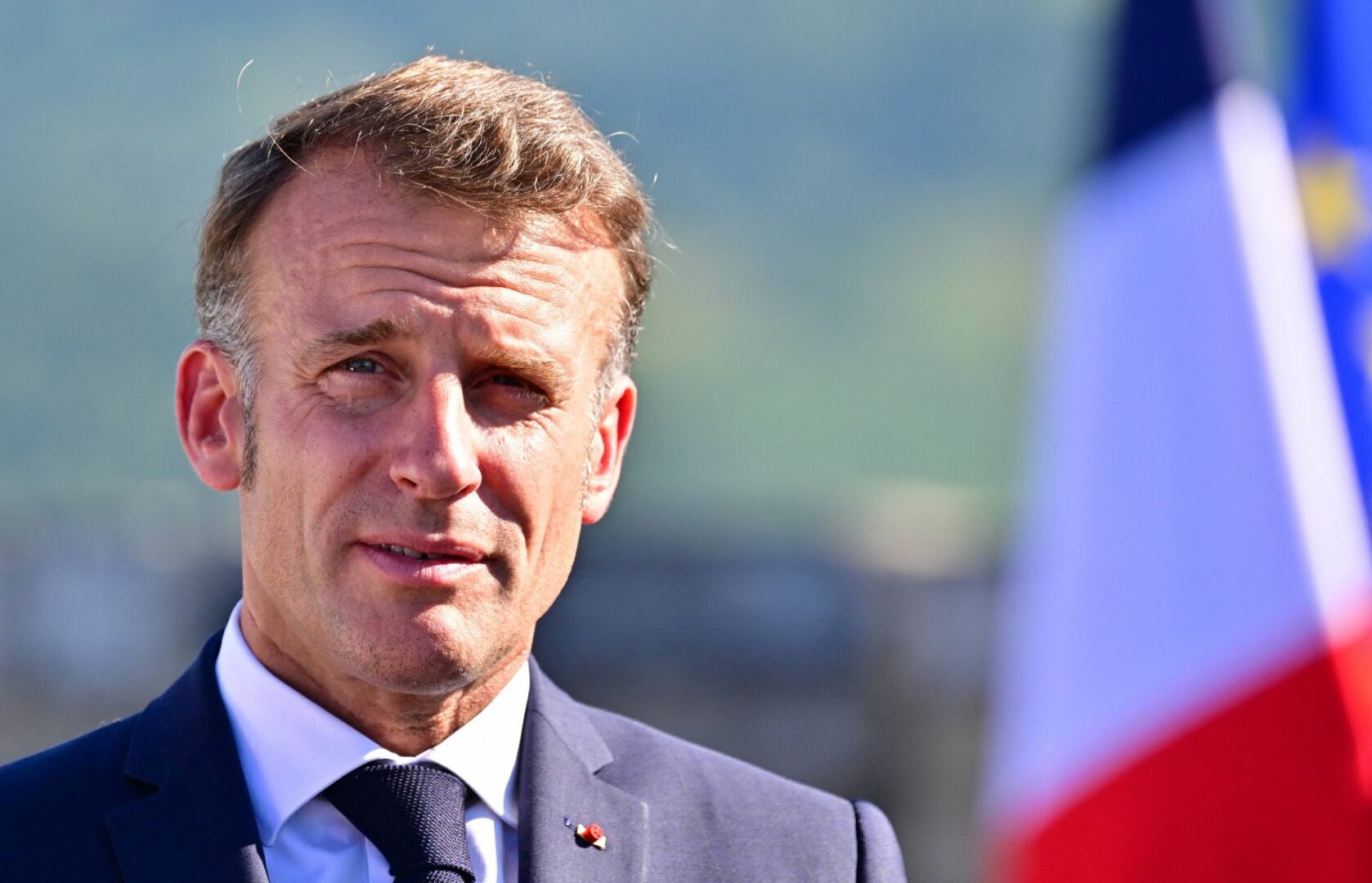 Macron “La Francia riconoscerà lo Stato Palestinese”. Netanyahu “Decisione che premia il terrore” Macron “La Francia riconoscerà lo Stato Palestinese”. Netanyahu “Decisione che premia il terrore”