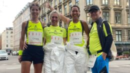 AMY HUNT NONA AL MONDO NEI 100