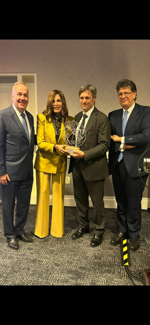 Italpress Awards, a Washington premiato il presidente Ice Matteo Zoppas Italpress Awards, a Washington premiato il presidente Ice Matteo Zoppas
