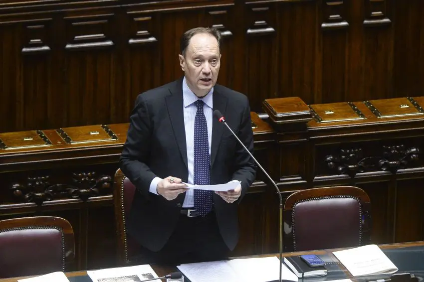 Ciriani “Piano Casa sarà risposta permanente a emergenza abitativa” Ciriani “Piano Casa sarà risposta permanente a emergenza abitativa”