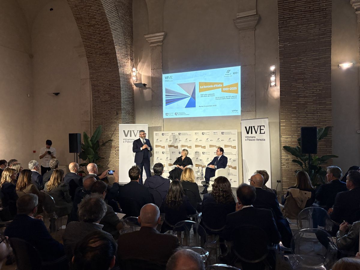 120 anni di storia di Ferrovie dello Stato in mostra al Vittoriano 120 anni di storia di Ferrovie dello Stato in mostra al Vittoriano