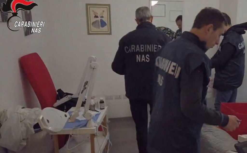 Chiuso centro di medicina estetica abusivo a Catania Chiuso centro di medicina estetica abusivo a Catania