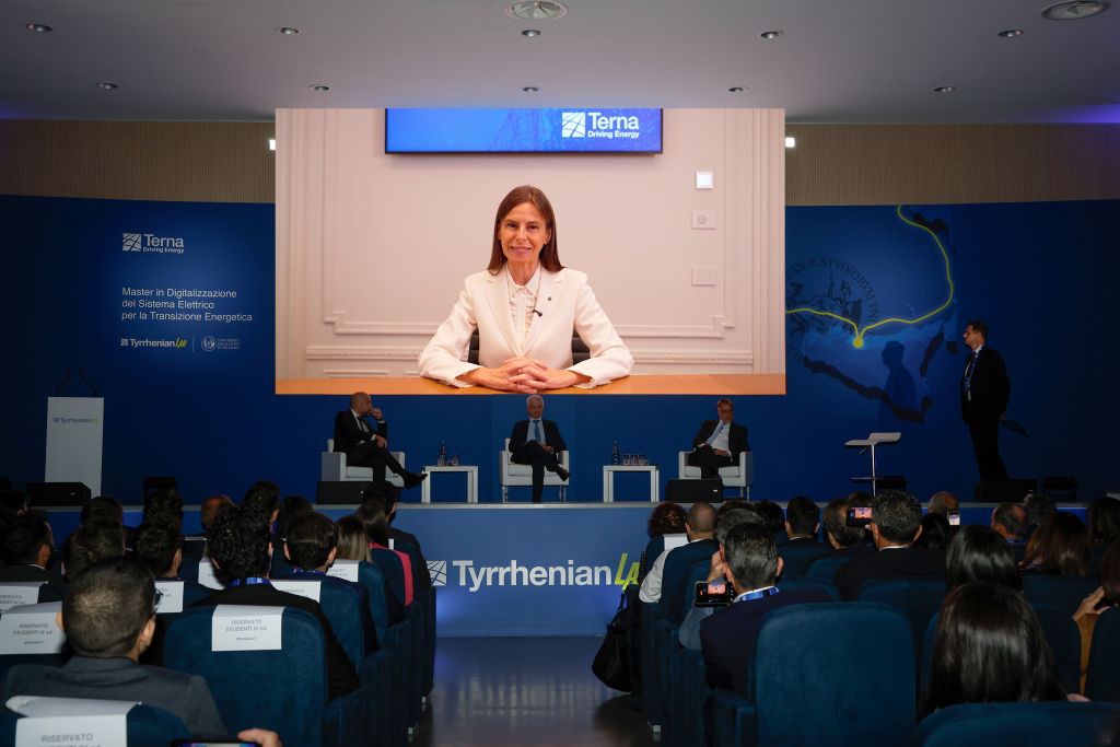 Terna, al via la quarta edizione del Master del Tyrrhenian Lab Terna, al via la quarta edizione del Master del Tyrrhenian Lab