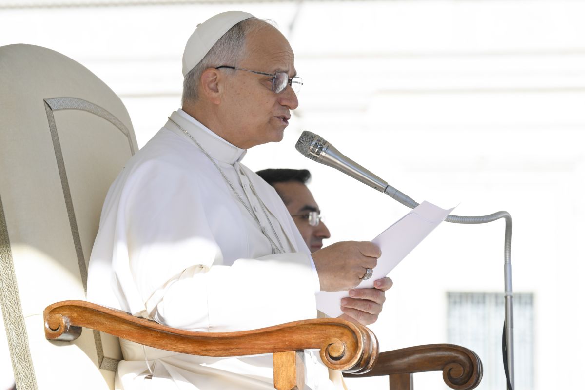 L’appello del Papa ai Governi “Ascoltate il grido dei poveri” L’appello del Papa ai Governi “Ascoltate il grido dei poveri”